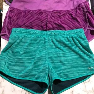 Nike dri fit Nike shorts med set of 2 lot purple teal